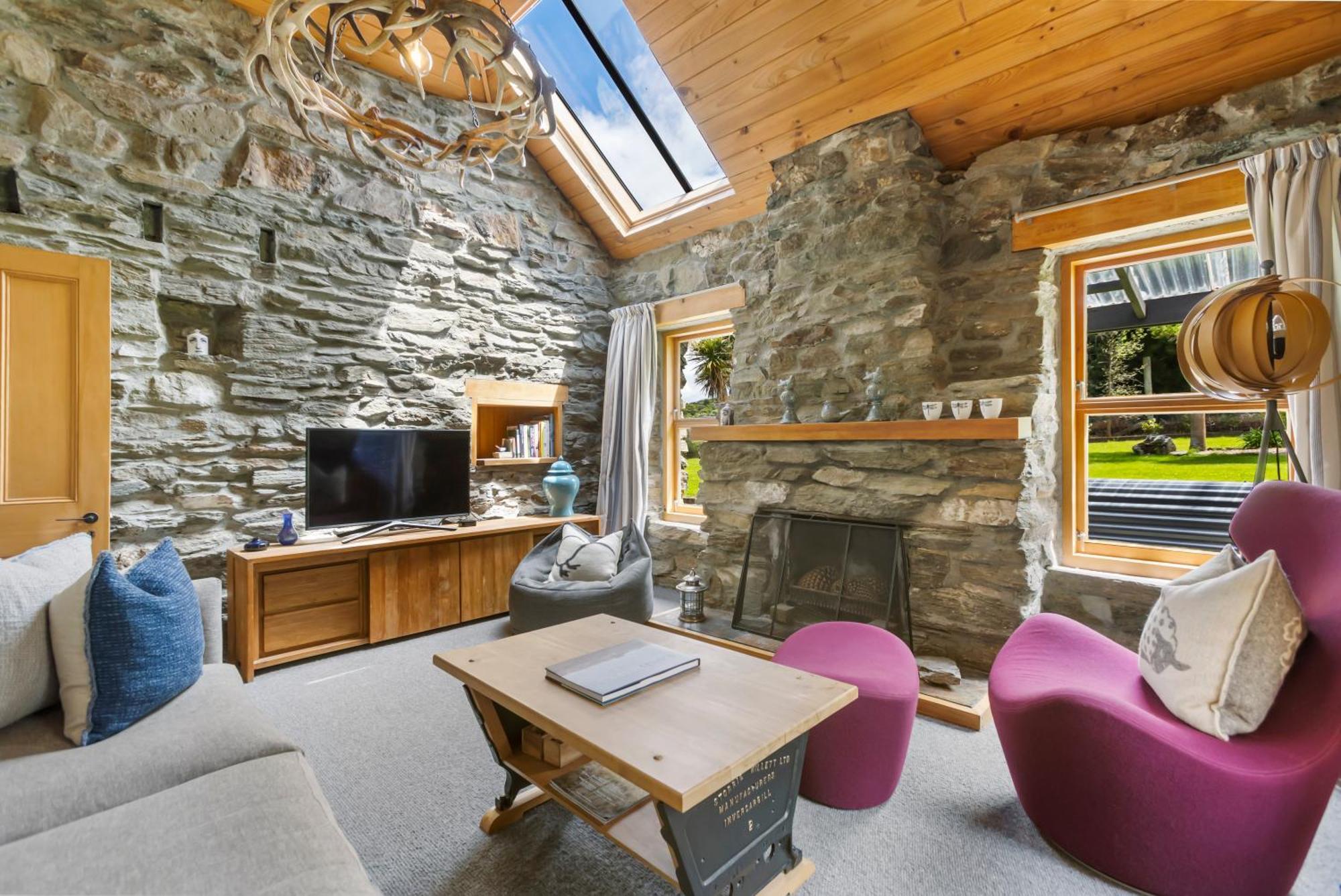 จัดจ์ แอนด์ เจอรี Villa Gibbston ภายนอก รูปภาพ