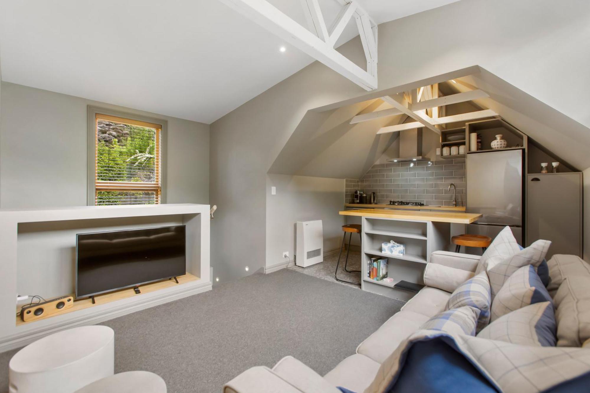 จัดจ์ แอนด์ เจอรี Villa Gibbston ภายนอก รูปภาพ