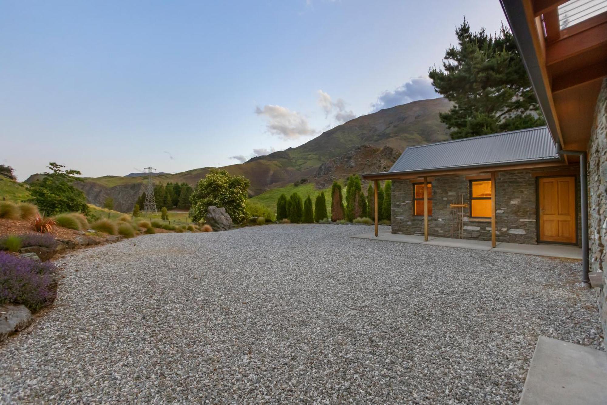 จัดจ์ แอนด์ เจอรี Villa Gibbston ภายนอก รูปภาพ